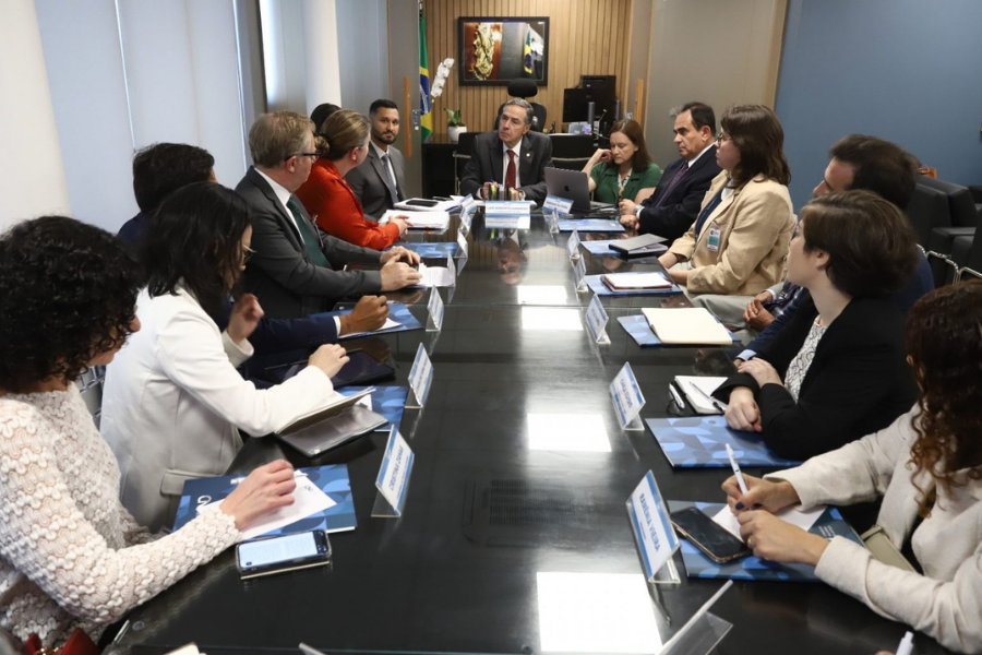 Coalizão de defesa da liberdade de imprensa se reúne com o presidente do Supremo Tribunal Federal (STF), Luís Roberto Barroso. Foto: Divulgação/STF